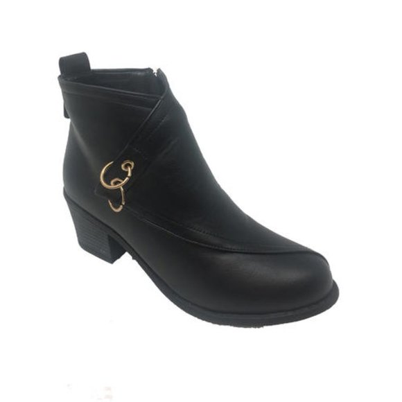 Ameta Shoes - NIB AMETA Black Ring Accent Black Ankle Boot, 10M